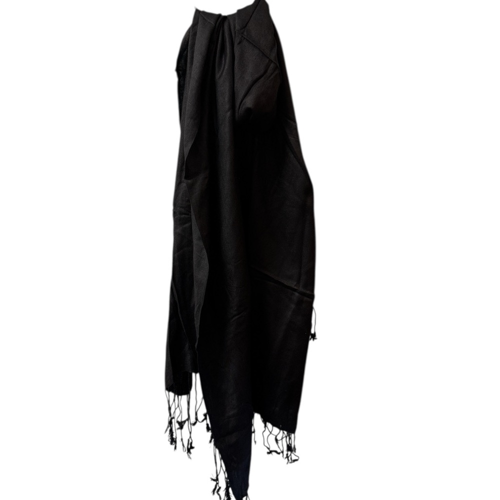 Naina Black Cashmere Pashima NWT